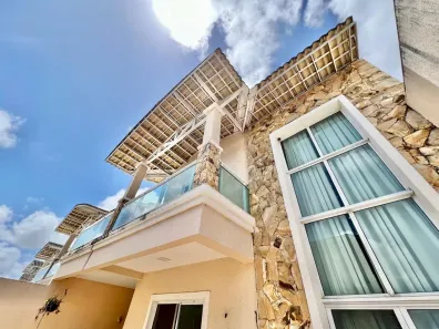 Casa de Condomínio com 4 Quartos à venda, 160m² no Sabiaguaba, Fortaleza