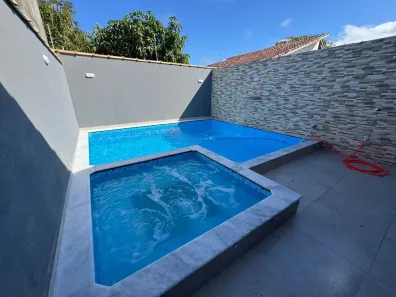 Casa com 2 Quartos à venda, 75m² no Jardim Casablanca, Peruíbe