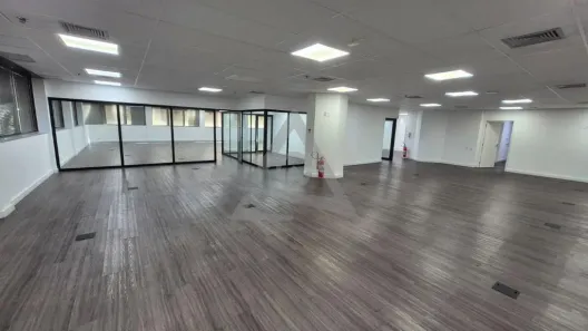 Sala Comercial para alugar, 481m² no Centro, Campinas