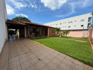 Casa com 3 Quartos à venda, 194m² no , Primavera do Leste