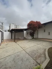Casa com 5 Quartos à venda, 186m² no Candeias, Vitória da Conquista