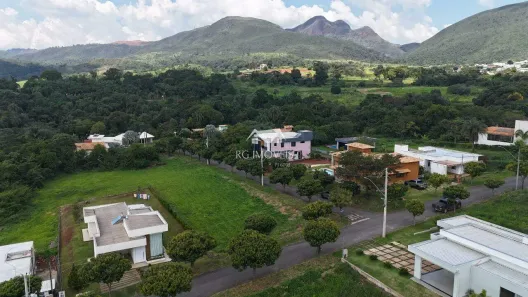 Lote/Terreno à venda, 1000m² no Condomínio Serra dos Bandeirantes, Mário Campos