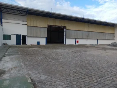 Galpão/Depósito/Armazém para alugar, 999m² no Granja dos Cavaleiros, Macaé