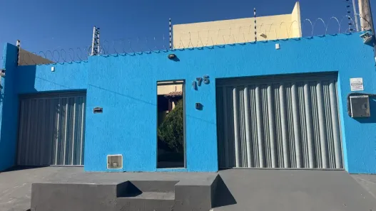 Casa com 4 Quartos para alugar, 280m² no José Geraldo da Cruz, Juazeiro do Norte