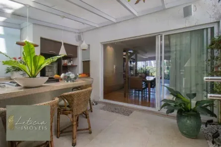 Casa de Condomínio com 4 Quartos à venda, 335m² no Real Parque, São Paulo