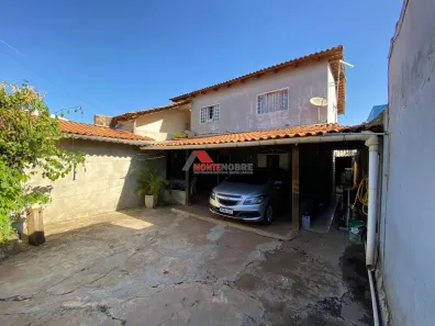 Sobrado com 2 Quartos à venda, 300m² no Nova Colina, Brasília