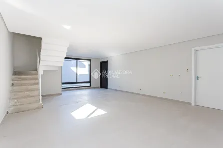 Sobrado com 3 Quartos à venda, 180m² no Centro Cívico, Curitiba