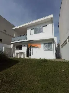 Casa com 3 Quartos para alugar, 225m² no Jardim Guanabara, Campinas