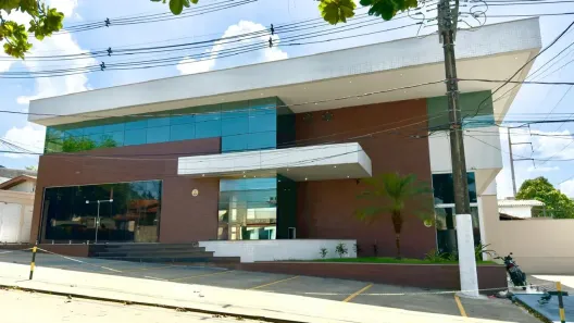 Prédio Comercial para alugar, 600m² no Nossa Senhora das Graças, Manaus