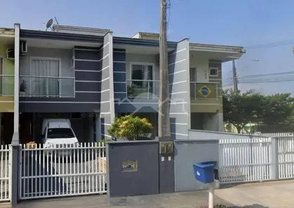 Sobrado com 3 Quartos à venda, 79m² no Aventureiro, Joinville