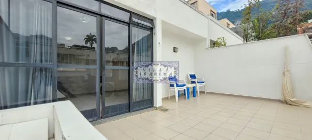 Casa de Condomínio com 4 Quartos à venda, 200m² no Humaitá, Rio de Janeiro