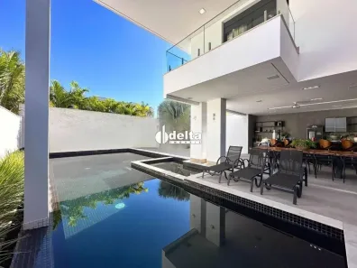 Casa de Condomínio com 4 Quartos à venda, 504m² no Jardim Sul, Uberlândia