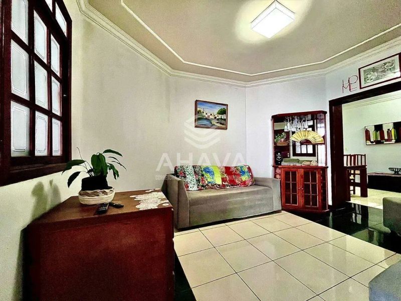 Casa com 2 quartos — Santa Branca, Belo Horizonte