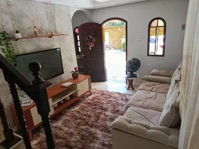 Casa com 3 Quartos à venda, 100m² no Sepetiba, Rio de Janeiro