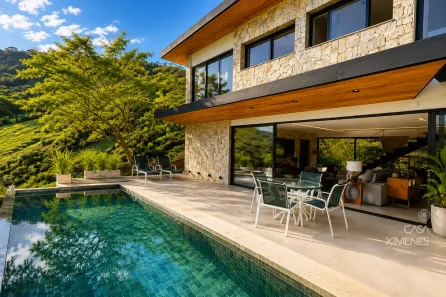 Casa de Condomínio com 4 Quartos à venda, 360m² no Corrêas, Petrópolis