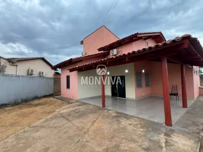 Sobrado com 3 Quartos para alugar, 140m² no Plano Diretor Sul, Palmas
