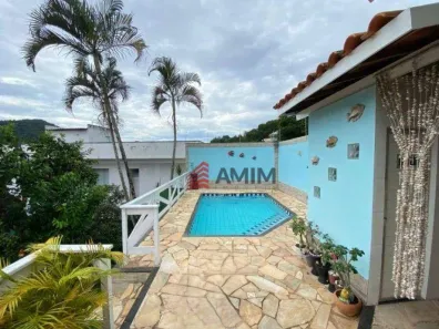 Casa com 3 Quartos à venda, 247m² no Santo Antônio, Niterói