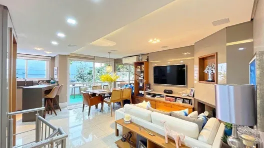 Casa de Condomínio com 3 Quartos à venda, 248m² no Praia de Belas, Porto Alegre