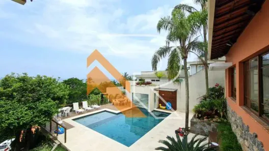 Casa com 4 Quartos para alugar, 457m² no Itacoatiara, Niterói