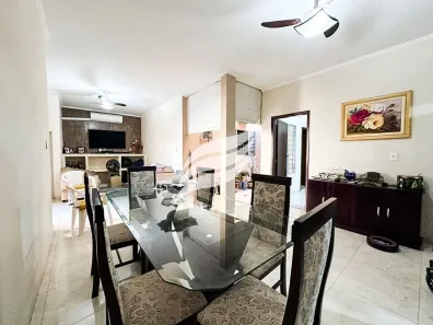 Casa com 3 Quartos à venda, 213m² no Jardim Sumaré, Araçatuba