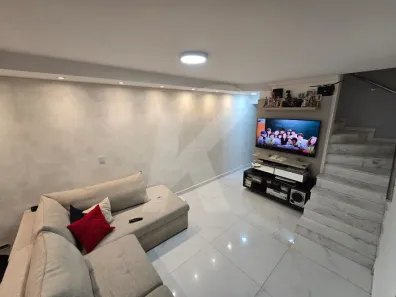 Sobrado com 3 Quartos à venda, 110m² no Vila Nivi, São Paulo