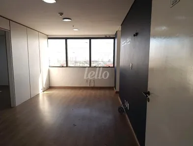 Sala Comercial para alugar, 38m² no Paraíso, Santo André