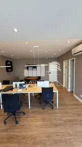 Sala Comercial à venda, 47m² no Sítio Tamboré Alphaville, Barueri
