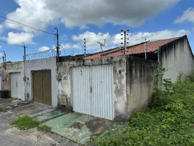 Casa com 2 Quartos à venda, 100m² no Caracanga, Itaitinga
