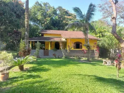 Fazenda/Sítio com 2 Quartos à venda, 1000m² no Centro, Cachoeiras de Macacu