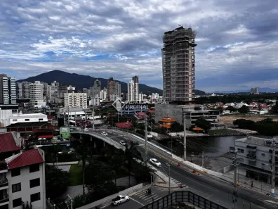 Apartamento com 3 Quartos à venda, 128m² no Meia Praia, Itapema