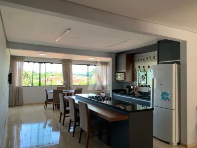Casa com 3 Quartos à venda, 129m² no Santa Catarina, Joinville