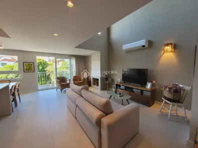 Apartamento com 3 Quartos à venda, 217m² no Chácara das Pedras, Porto Alegre