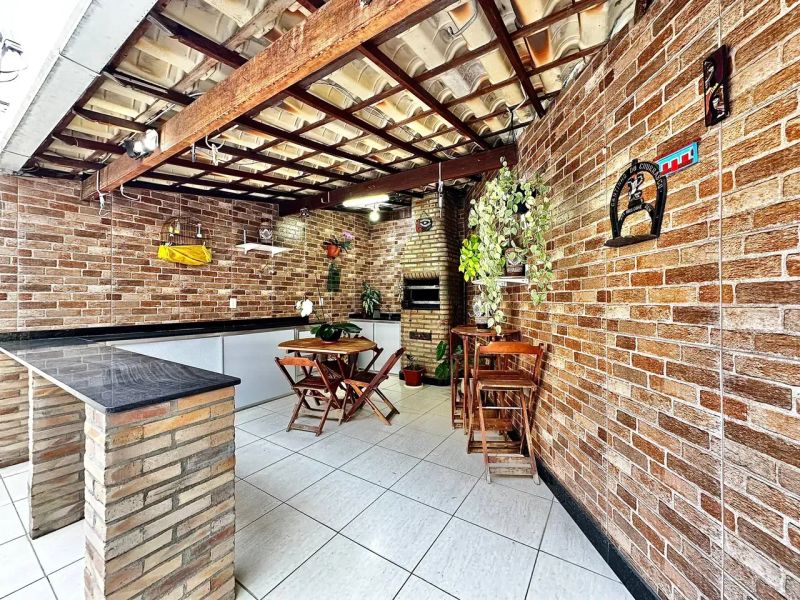 Casa com 3 quartos — Rio Branco, Belo Horizonte