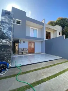 Casa com 2 Quartos para alugar, 110m² no Vinhateiro, São Pedro da Aldeia