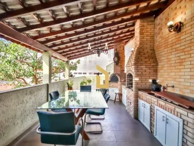 Sobrado com 5 Quartos à venda, 300m² no Vila Paulicéia, São Paulo