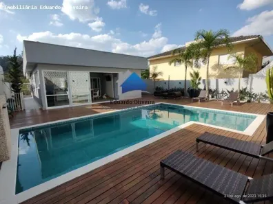 Casa de Condomínio com 3 Quartos à venda, 377m² no Jardim Caiapiá, Cotia