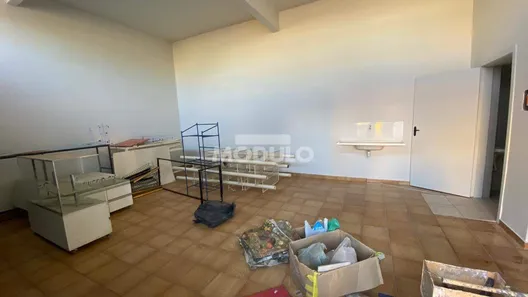 Ponto Comercial para alugar, 60m² no Tibery, Uberlândia