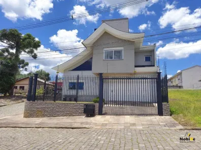Casa com 3 Quartos à venda, 230m² no Cruzeiro, Caxias do Sul