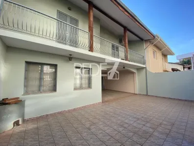 Sobrado com 3 Quartos à venda, 200m² no Parque das Flores, Campinas