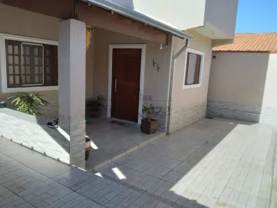 Sobrado com 5 Quartos à venda, 251m² no Jardim Didinha, Jacareí
