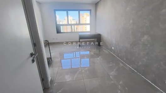Sala Comercial à venda, 21m² no Centro, Curitiba