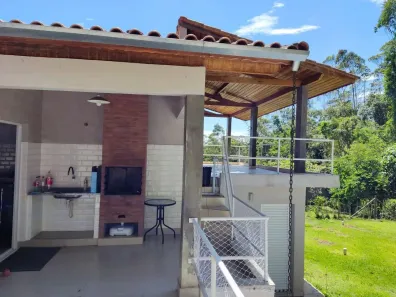 Casa com 3 Quartos à venda, 190m² no Embu-Guaçu, Embu-Guaçu