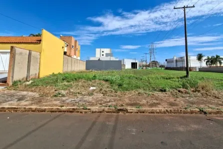 Lote/Terreno à venda, 512m² no Jardim Higienópolis, Araraquara