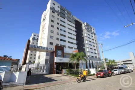 Apartamento com 2 Quartos para alugar, 64m² no Areias, São José