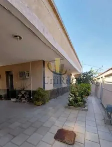 Casa com 3 Quartos à venda, 266m² no Bangu, Rio de Janeiro