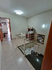 Casa de Condomínio com 3 Quartos à venda, 178m² no Parque Amazônia, Goiânia