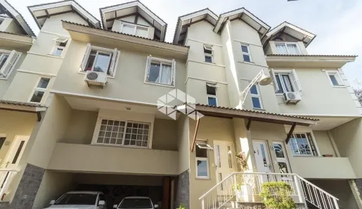 Casa de Condomínio com 2 Quartos à venda, 246m² no Vila Jardim, Porto Alegre