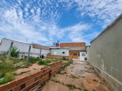 Lote/Terreno à venda, 300m² no Jardim Leonor, Presidente Prudente