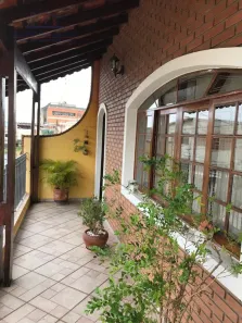 Casa com 3 Quartos à venda, 250m² no Vila Iório, São Paulo