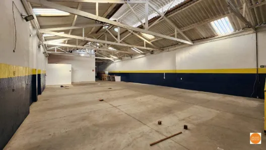 Galpão/Depósito/Armazém para alugar, 350m² no Prado, Belo Horizonte